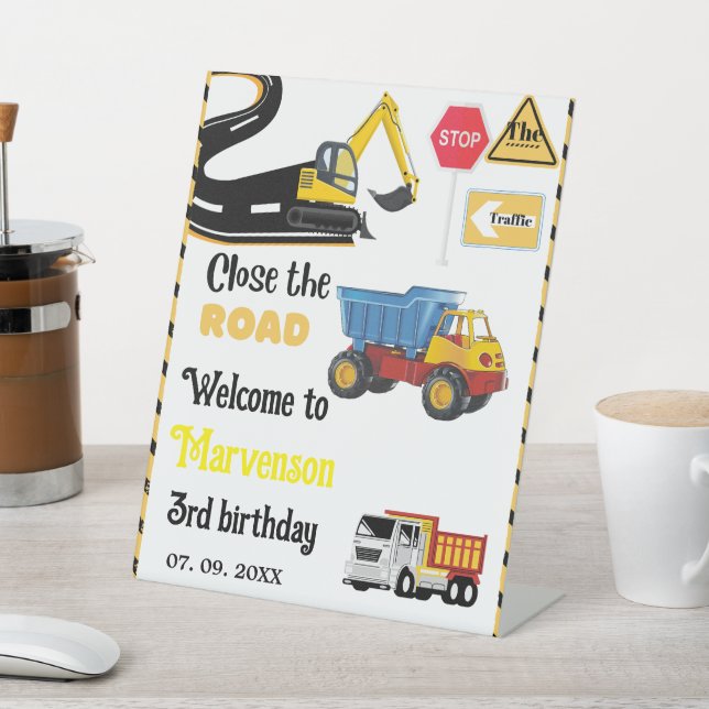 Table Construction signe de bienvenue 3ème fête d'annive (In SItu)