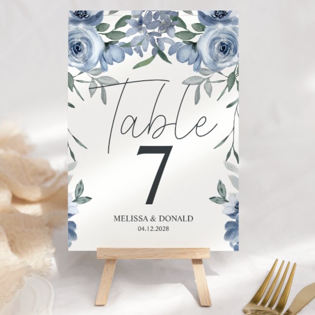 Table Fleurs de roses bleues poussiéreuses numéro de tab (Créateur téléchargé)