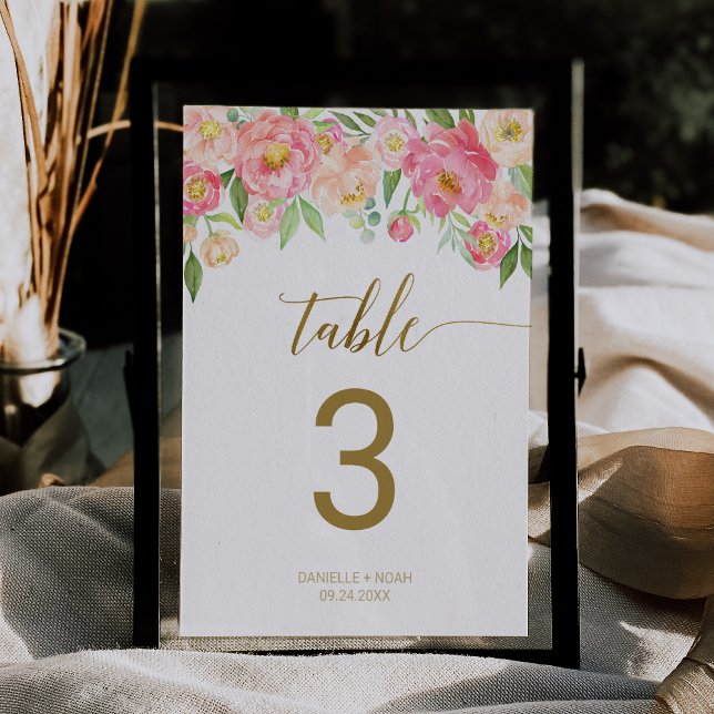 Table Fleurs de tourbe rose et de tourbe rose Numéro du  (Créateur téléchargé)