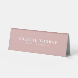 Table Plaque d'or rose pour les professionnels de bureau