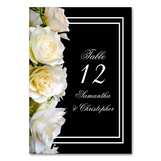 Table Rose blanche sur le mariage floral noir numéro de  (Par défaut)