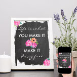 Tableau de bord antidrogue et sensibilisation à la<br><div class="desc">Affiche de sensibilisation aux anti-drogues. Le message "Dites non à la drogue" se trouve sur un arrière - plan en lambeaux et dit : "La vie est ce que vous faites, . Faites-le sans drogue". Le design typographique comprend un élégant script écrit à la main et une impression en gras....</div>