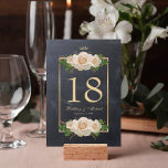 Tableau noir blanc Rose Gold Frame | Cartes de tab<br><div class="desc">Un arrière - plan rustique de tableau noir avec des arrangements floraux roses blanches en haut et en bas d'un cadre doré. Si vous avez besoin d'articles correspondants,  s'il vous plaît contactez-moi.</div>