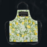 Tablier Aquarelle monochrome citrons jaunes Florales blanc<br><div class="desc">Un élégant motif de citrons jaune aquarelle, de fleurs blanches et de verdure sur un arrière - plan vert pâle. Un chic monogramme stylisé que vous pouvez customiser complète ce bel espace cuisine. Si vous êtes le chef de cuisine haut de gamme, ce design frais et animé est le choix...</div>