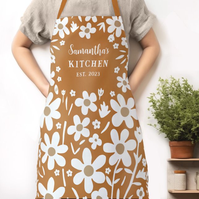 Tablier blanc orange floral pour femmes (Whether you're baking, painting, or gardening, this personalized apron adds flowers to your day!)