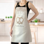 Tablier Boulangerie d'or Catering Chef Parties scintillant<br><div class="desc">Voici une façon merveilleuse d’ajouter au plaisir de la cuisson. Ajoutez un éclat supplémentaire à vos aventures culinaires chaque fois que vous portez ce tablier élégant, sophistiqué, simple et moderne. Un bretzel doré au champagne brillant, typographie manuscrite et gouttes de parties scintillant superposent un arrière - plan doré à l'ombre...</div>