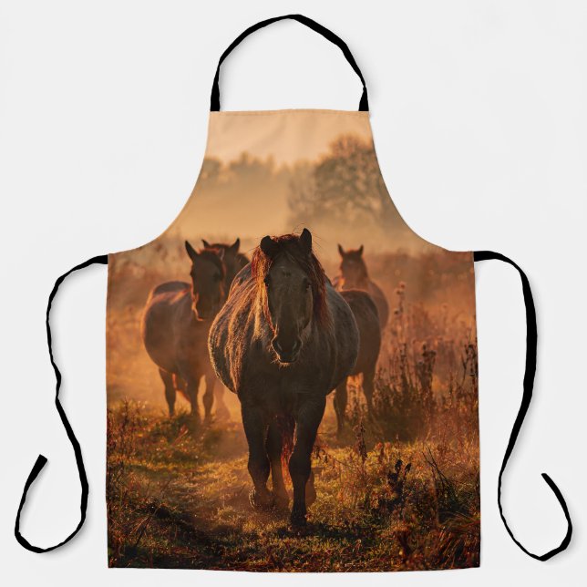 Tablier Chevaux sauvages : Rencontre intense avec le regar (Recto)