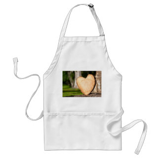 Tablier coeur en bois
