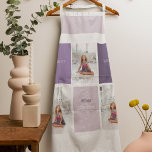 Tablier Collage Photo Purple Best Mom Ever Cadeau<br><div class="desc">The Collage Photo Purple Best Mom Ever Gift est une façon merveilleuse de montrer votre appréciation et votre amour pour votre mère. Ce cadeau présente un beau collage de photos qui présente des souvenirs spéciaux partagés entre vous et votre mère. Le collage est conçu dans une jolie teinte de violet,...</div>