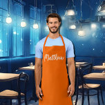 Tablier couleur unie orange néon -tablier personnalisé<br><div class="desc">Tablier d'impression tout-en-un couleur unie orange néon avec sangles de la même couleur.Facile de le customiser maintenant avec un nom. . Il est disponible en trois tailles différentes. Vous pouvez ajouter des photos /logo / monogramme etc ... Cette couleur est souvent associée au signe zodiaque Leo. Vous pouvez tenir compte...</div>