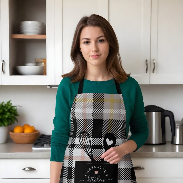 Tablier Cuillère de poche et Whisk de tarte noir (Black Tartan Plaid Faux Pocket Spoon & Whisk Apron)