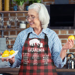 Tablier Customized Gift With Grandkid's Names Grandma Bear<br><div class="desc">This personalized buffalo plaid apron is perfect for grandma! It features a rustic buffalo plaid bear design and is made from 100% ployester. The apron is also machine-washable and has a handy drawstring closure. This makes it easy to get your hands dirty in the kitchen, and perfect for cooking up...</div>