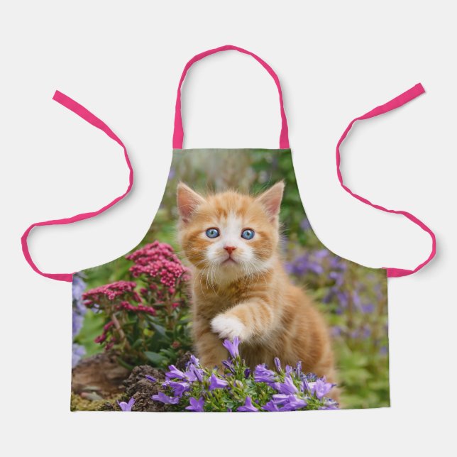 Tablier Cute Ginger Chat Kitten dans un jardin Photo Portr (Recto)