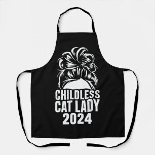 Tablier Dame de chat sans enfants 2024 Chignon désordonné
