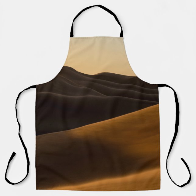 TABLIER DÉSERT PENDANT LE COUCHER DE SOLEIL (Recto)