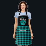 Tablier Drôle Cuisine Stew Pun noir Turquoise Plaid<br><div class="desc">Tablier drôle et cool pour rendre la cuisine plus amusante. Cadeau personnalisé pour la famille et les amis qui aiment la cuisine, la cuisson et essayer une nouvelle recette dans la cuisine. Customisez le libellé qui convient à votre occasion. Vous pouvez utiliser l'outil de conception pour modifier davantage le type...</div>