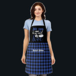 Tablier Drôle Pain de cuisson Noir Bleu Plaid Motif<br><div class="desc">Tablier drôle et cool pour rendre la cuisine plus amusante. Cadeau personnalisé pour la famille et les amis qui aiment la cuisine, la cuisson et essayer une nouvelle recette dans la cuisine. Customisez le libellé qui convient à votre occasion. Vous pouvez utiliser l'outil de conception pour modifier davantage le type...</div>