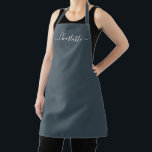 Tablier Elégant code personnalisé bleu minuit<br><div class="desc">Personnalisé minuit bleu personnalisé nom de script moderne texte monogramme couleur uni simple girly élégant élégant chic de minuit bleu et blanc cuisine Apron. Customisez,  personnalisez-le avec le nom,  le devis,  l'expression ou le texte. Idéal pour cuisiniers,  chefs,  poteries,  céramiques,  artisanat,  travail,  cuisine,  boulangerie,  barbecue,  grill,  etc</div>