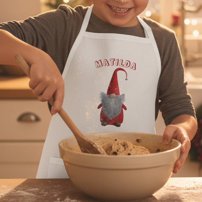 Tablier Enfant Joli Noël Gnome Personnalisé Enfants Apron (Get your little chef ready for holiday cookies with this adorable personalized gnome apron.)