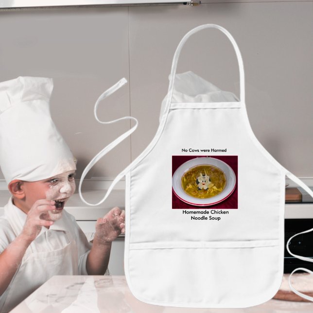Tablier Enfant Soupe aux nouilles de poulet maison Pas de vaches (Homemade Chicken Noodle Soup No Cows Kids' Apron)