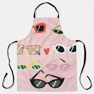 Tablier Ensemble de lunettes de soleil tendance dans un st