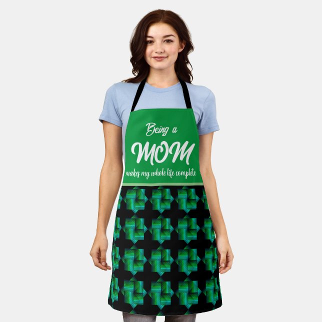 TABLIER ÊTRE UNE MÈRE REND MA VIE COMPLÈTE APRON (Porté)