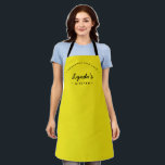 Tablier Fait maison avec amour Cuisine personnalisée Jaune<br><div class="desc">Es-tu prêt à cuisiner de délicieuses friandises ? Ce tablier personnalisé est parfait pour tous les aspirateurs boulangers. Avec l'expression "Let's get baking", il donne le ton d'une expérience créative et amusante de cuisson. L'tablier est ici dans une couleur jaune vif, ajoutant un éclat de luminosité à votre cuisine. La...</div>