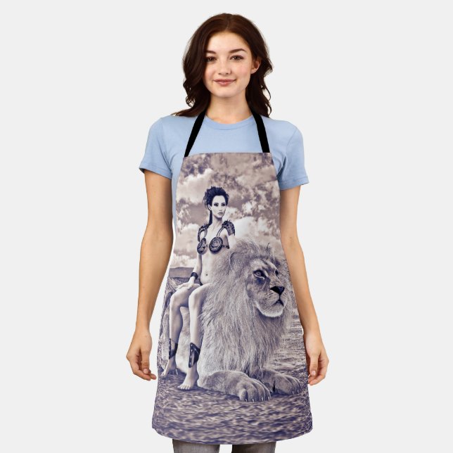 Tablier Fantaisie de la Reine Lion (Porté)
