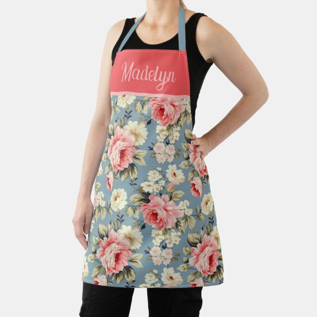 Tablier Fleurs de jardin de campagne Coral Rouge Monogramm (Insitu)