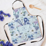 Tablier Flore Motif Faux Poche Poche Poignée Cuillère & Wh<br><div class="desc">Elégant tablier de poche avant motif en faux couture fleurie Tour Eiffel. Le design se compose d'un élégant motif floral bleu et violet avec une poche imitant cousue à l'avant. Un fouet et une cuillère de coeur sortent de la poche faux avant. Sur l'avant de la poche remplacer par votre...</div>