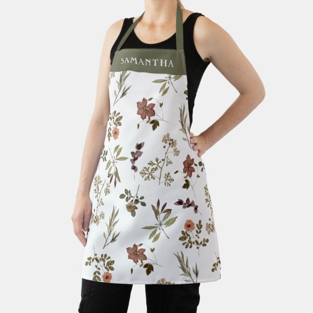 Tablier Green Burgundy Wildflower Custom Name Apron  (Insitu)