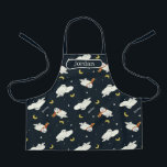 Tablier Hedwig Nighttime Moonlight Pattern<br><div class="desc">Add a touch of whimsical wizarding charm with this adorable Hedwig the snowy owl pattern design. Featuring repeating illustrations of Hedwig soaring beneath crescent moons and twinkling stars, this playful all-over print captures the magic of nighttime deliveries from the Owl Post. Some Hedwigs are bundled up in cozy Gryffindor house-colored...</div>