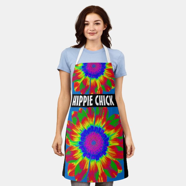 TABLIER HIPPIE CHICI TIE DYE KITCHEN APRON (Porté)