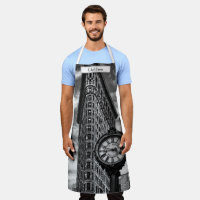 Immeuble Flatiron et horloge en noir et blanc 1C2
