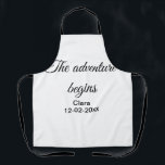 Tablier L'aventure commence ajouter nom date année lieu<br><div class="desc">Conception</div>