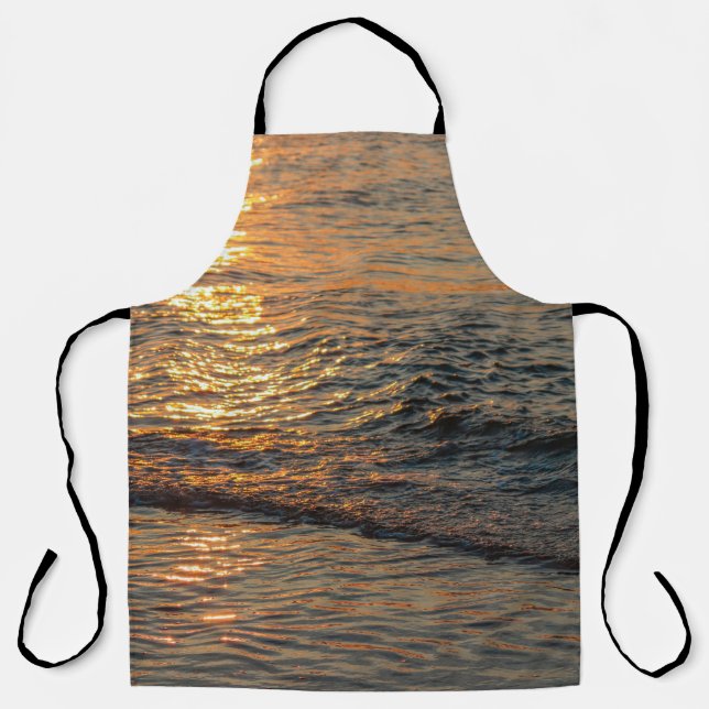 Tablier Le coucher de soleil sur la belle eau de l'océan (Recto)