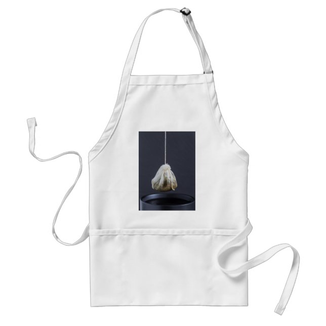 Tablier Le sac de thé est suspendu dans une tasse (Devant)