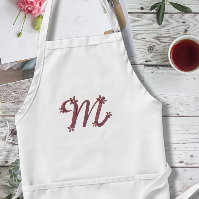 Tablier Lettre monogramme M Élégant Rose or floral initial (A pretty letter M apron that's perfect for your Mom. Makes a great Mother's Day or birthday gift)