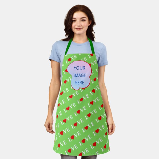 Tablier Lime Green LOVE (Porté)
