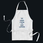 Tablier Maintenez calme et mangez des Latkes<br><div class="desc">Un peu excentrique mais parfait pour Chanukah,  "garde le calme et mange des Latkes" est qu'une parodie d'amusement du classique affiches gardent calme des".</div>
