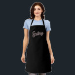 Tablier Monogramme et nom rose pâle moderne<br><div class="desc">Le Monogramme et le Nom Apron Blush est une cuisine chic et personnalisée indispensable. Il est doté d'une teinte rose pâle et poussiéreuse avec monogramme personnalisé et détails de nom, offrant à la fois style et fonctionnalité. Idéal pour les cuisines, les pâtisseries ou les grillades, cet espace offre une touche...</div>