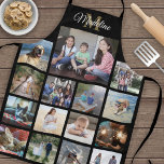 Tablier Monogramme Photo Collage Grille Motif Black Gold<br><div class="desc">Célébrez les joies simples de la famille et des amis avec un élégant tablier de collage photo personnalisé. Si vous préférez un arrière - plan ou un texte dans des couleurs autres que le noir, le blanc et l'or, consultez les instructions ci-dessous. (CONSEIL EN MATIÈRE DE PLACEMENT D'IMAGE : Une...</div>