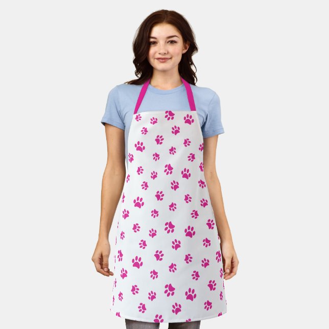 Tablier Motif Empreintes de Patte Roses Mignonnes (Porté)