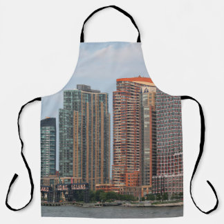 Tablier NEW YORK - 5 JUILLET 2015 : Long Island City water
