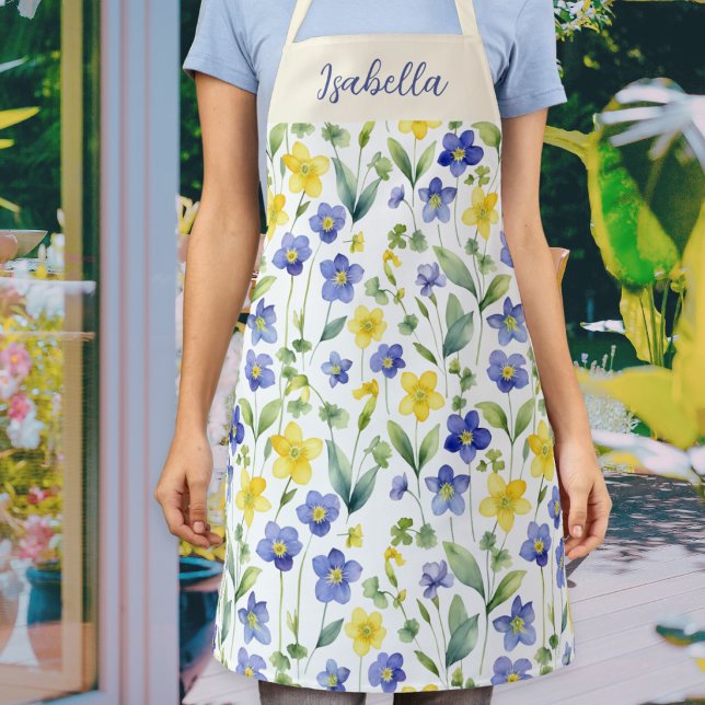 Tablier Nom de script de fleur sauvage aquarelle bleu jaun (A pretty kitchen apron with customizable script name, patterned with blue and yellow wildflowers)