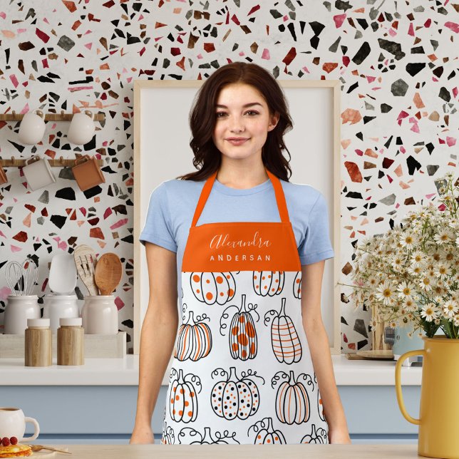 Tablier Nom de script de motif de citrouille Automne Boula (Orange Pumpkin Pattern Script Name Chef Monogram Apron)