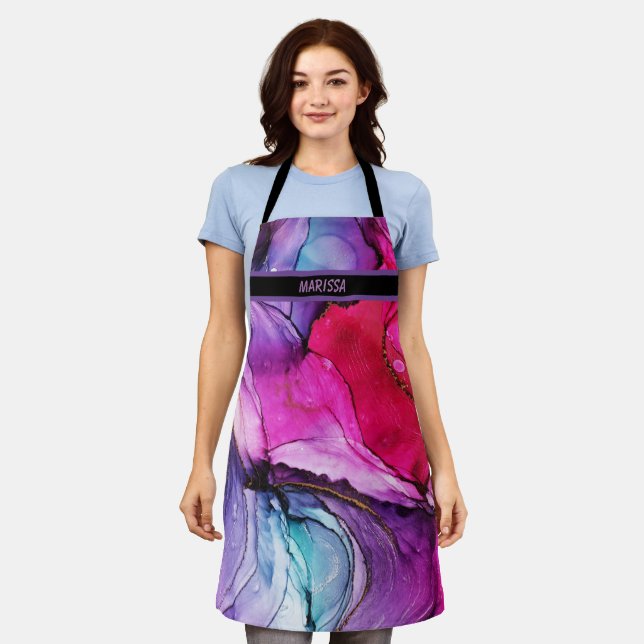 Tablier Nom Personnalisable moderne violet marbré rose (Porté)