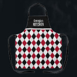 Tablier Nom personnalisé Black Red Harlequin Diamant Motif<br><div class="desc">Nom personnalisé harlequin noir et blanc harlequin arlequin à motif diamant tablier.</div>