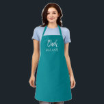Tablier Nom personnalisé du chef Turquoise moderne<br><div class="desc">Personnalisez ce tablier de chef moderne avec votre nom. Typographie blanche sur arrière - plan turquoise.</div>