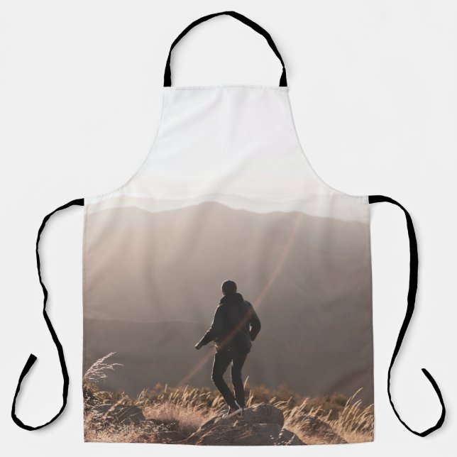 Tablier Personne debout sur la roche (Recto)